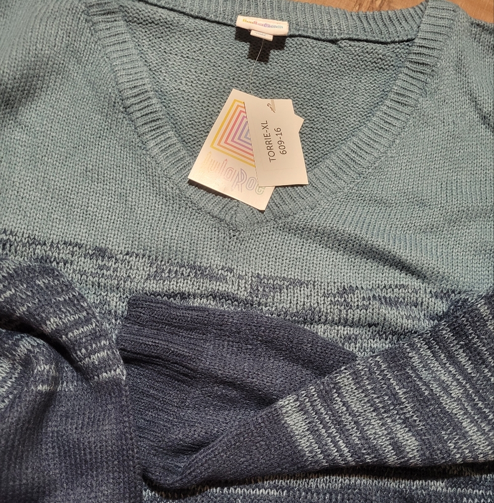 Lularoe Torrie - Picture 2 of 3